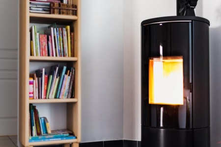 Pourquoi choisir un brûleur à granulés de bois pour votre chauffage domestique ?